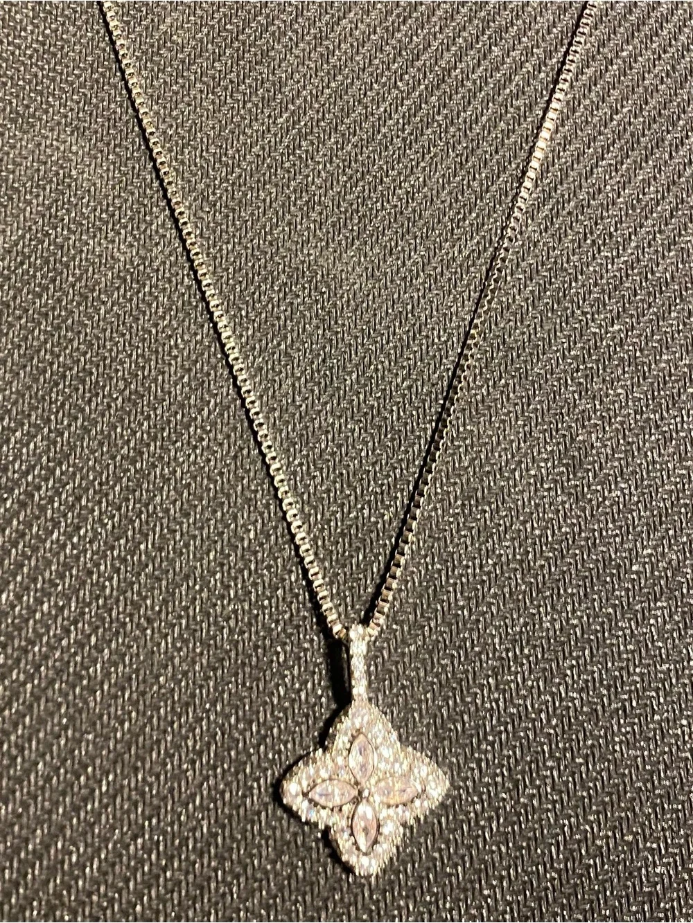 Diamond Embedded Silver Chain